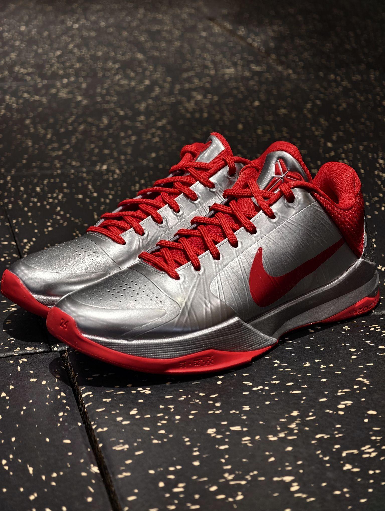 “奥特曼的既视感”Kobe 5 caitlin Clark 2.0